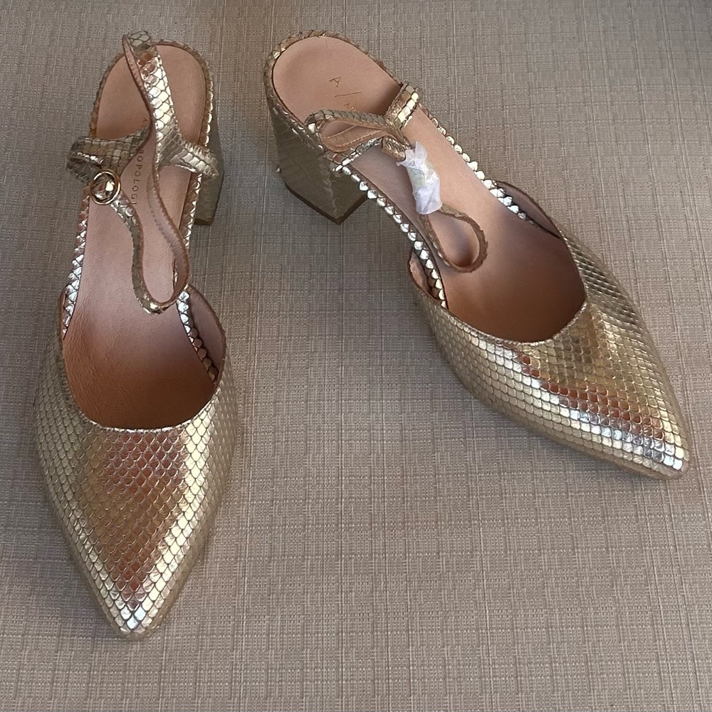 NWOB Anthropologix Gold Snake Textured Slingback Heels with Ankle Strap - Picture 2 of 5